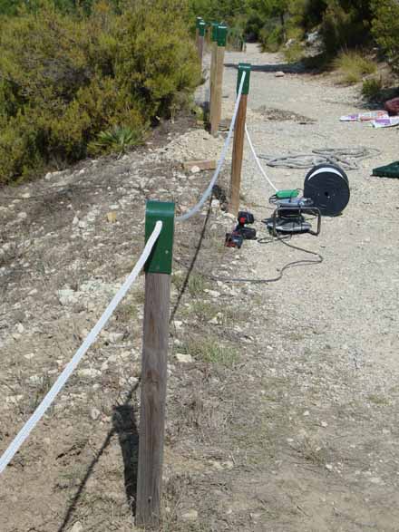 Col·locació de la corda guia amb nous anclatges. Desembre 2009